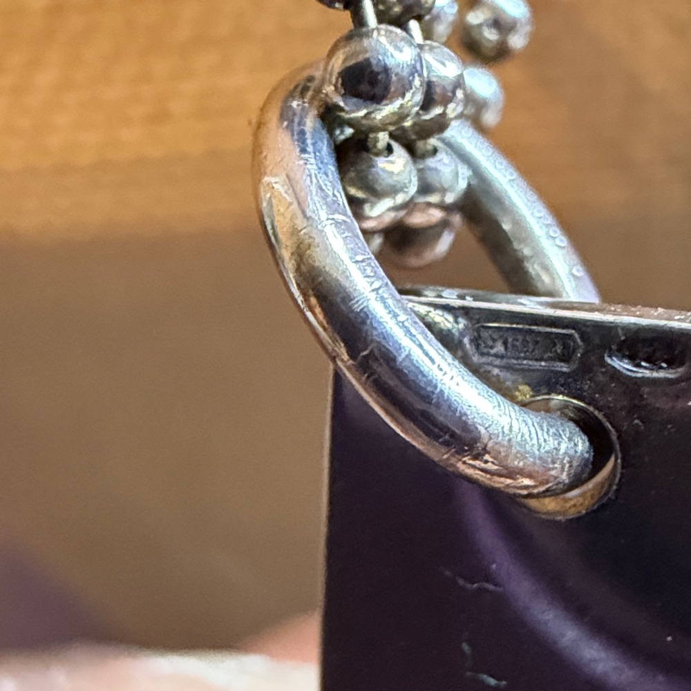 Gucci Silver Necklace With Rectangular Pendant - image 6